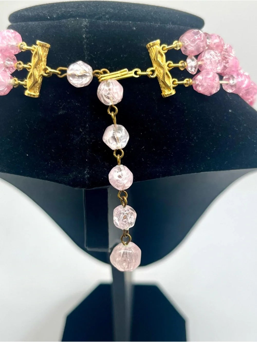Vintage Carnegie Pink Glass Bead Necklace 3 Strand Chunky Signed Statement - Picture 4 of 8
